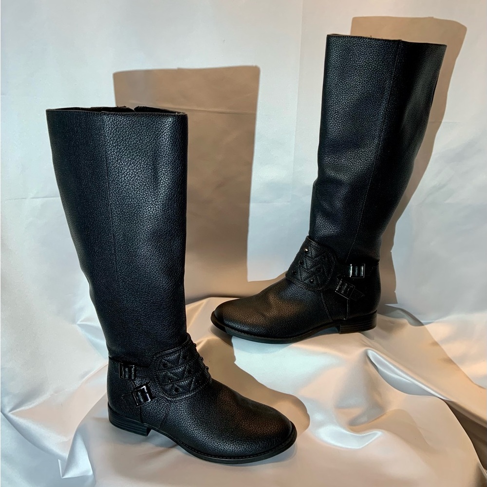 Simply Vera “Konnie” vegan leather boot, 8M